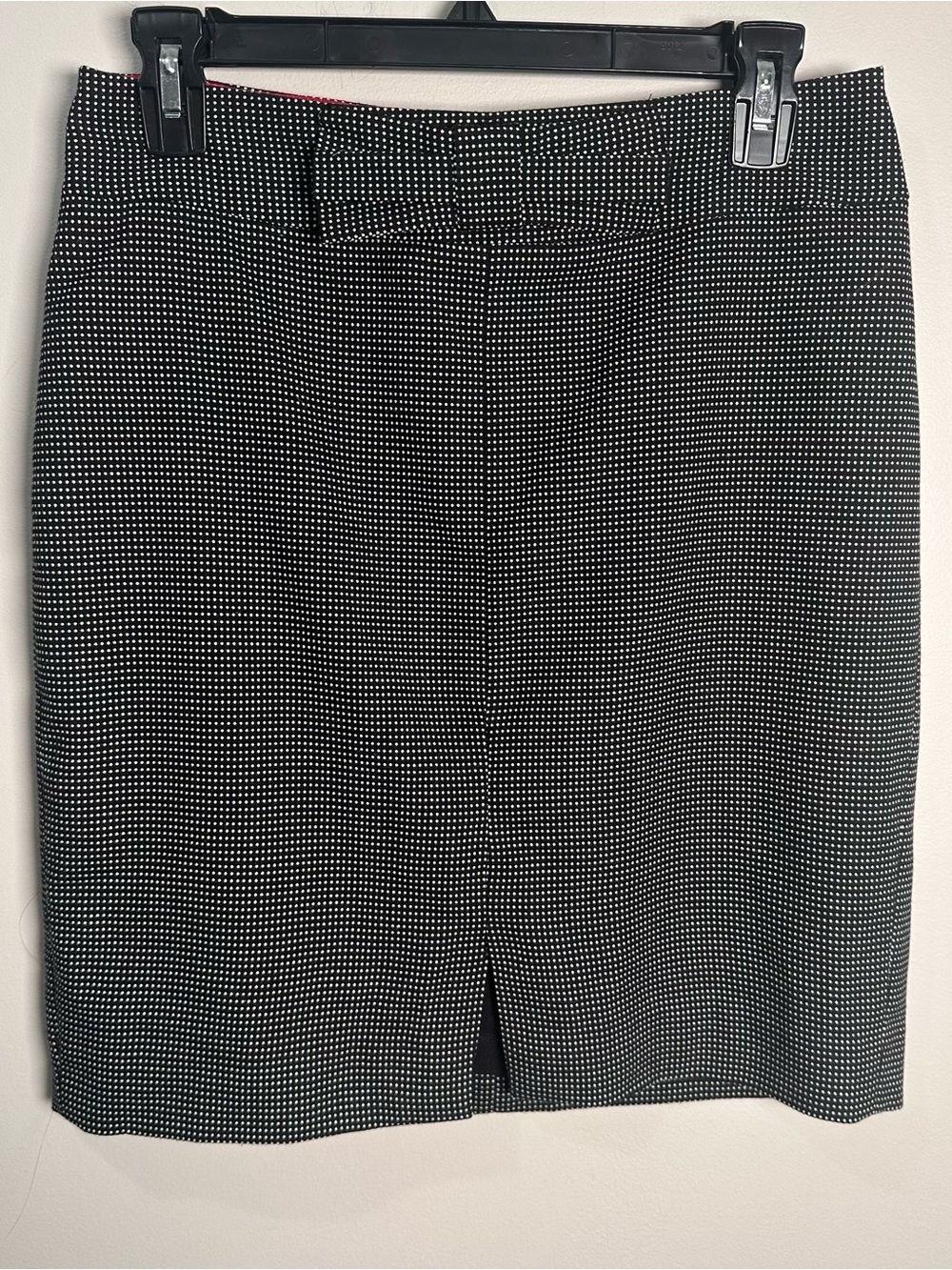 Banana Republic Classic Black and White Polka Dot Pencil Skirt